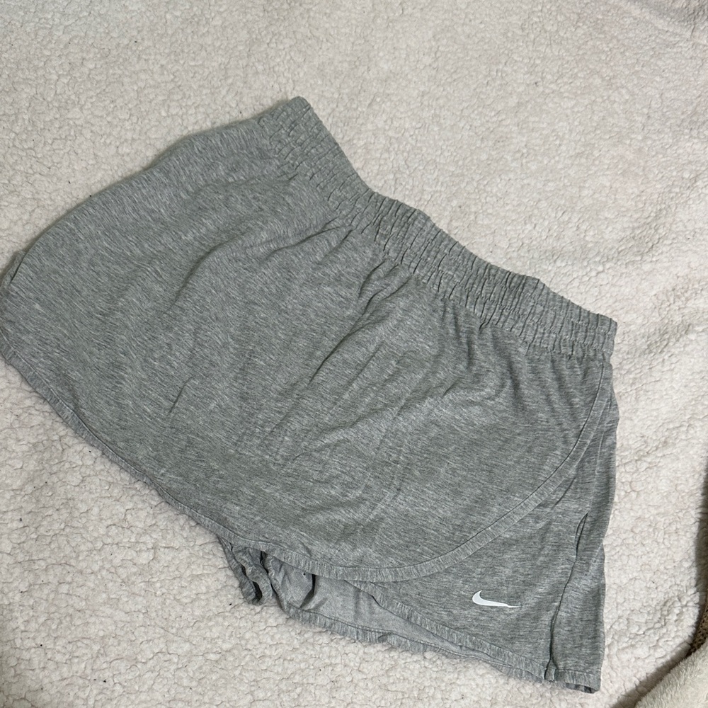 Nike Women's Athletic Gray Short/skirt